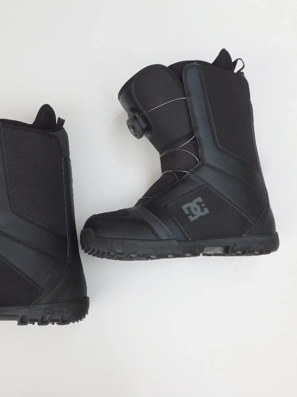 DC SCOUT 2012 Mens 11 EU 44.5 Black BOA Snowboard Boots